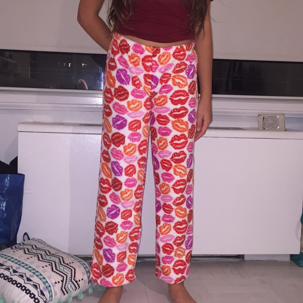 Fuzzy lips pj pants