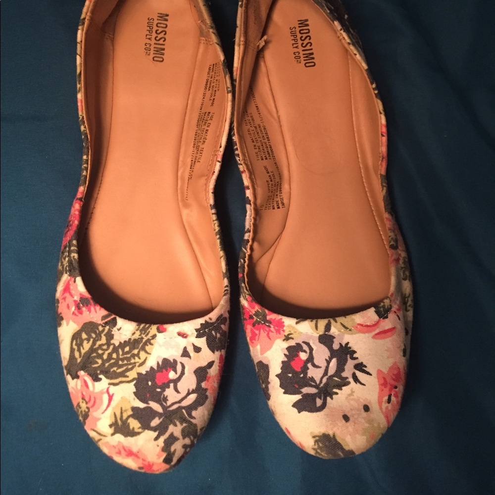 Mossimo Floral Flats
