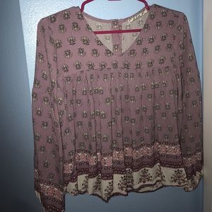 Chloe Kardashian Collection Flowy Patterned Top