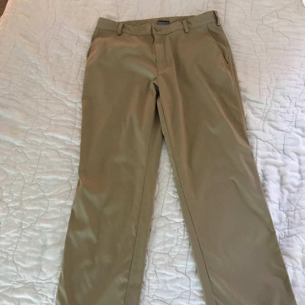 Khaki Nike golf pants 32×32