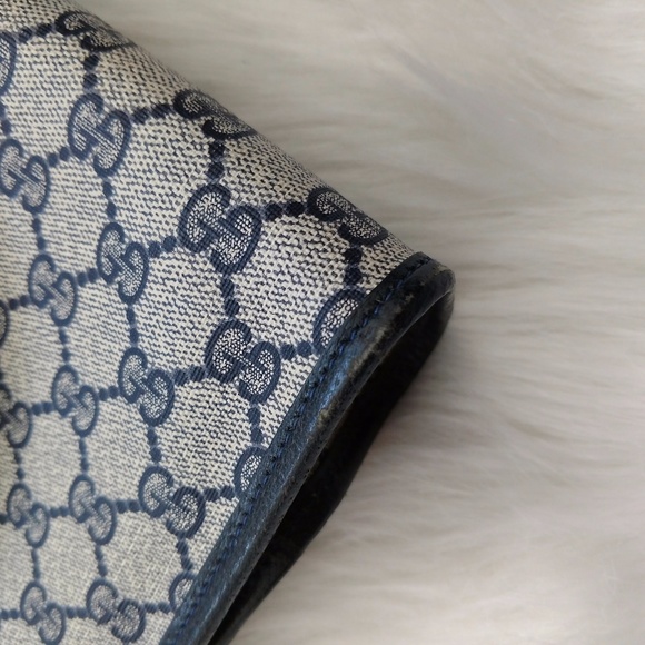 SOLD Rare Blue Authentic Vintage Gucci Tote SOLD - Picture 6 of 8