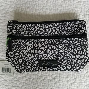 **SOLD** Lighten Up Travel Cosmetic Camocat Vera