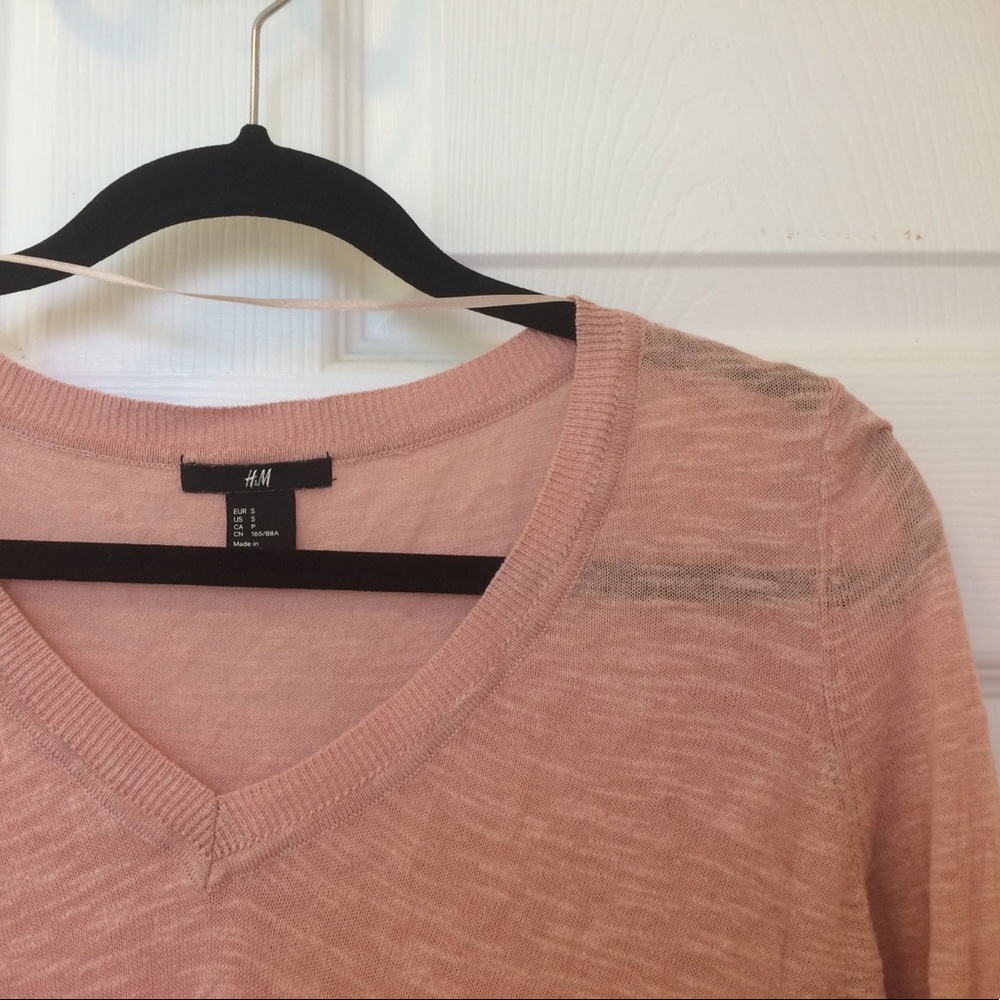H&M long-sleeve peach lightweight sweater
