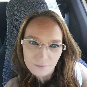 Meet your Posher, Nicky