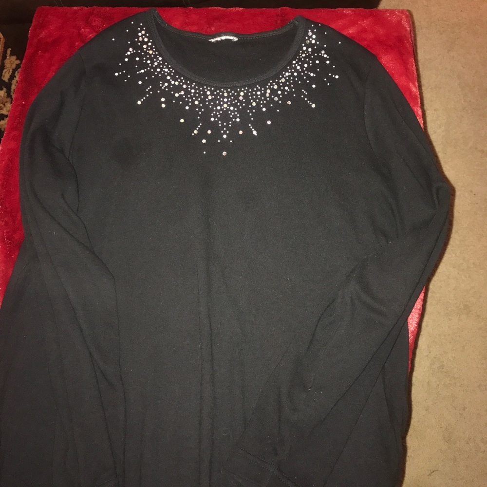 Black sweater with sparkly design size 3x