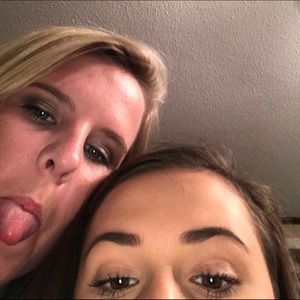 Meet your Posher, Tara