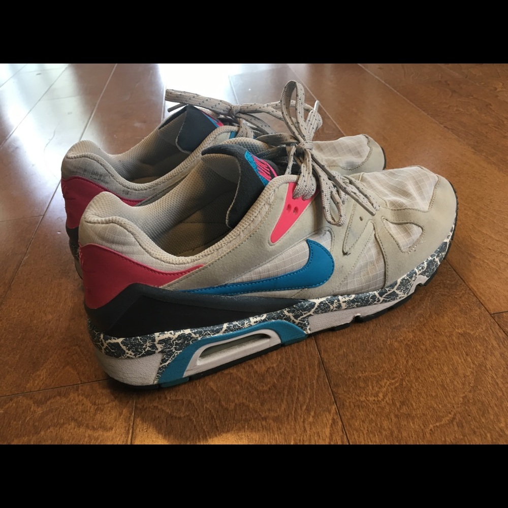Nike Air Structure Triax