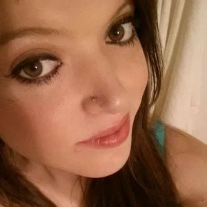 Meet your Posher, Ashlie