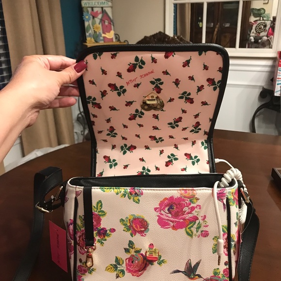 🌲 Betsey Johnson Retro Receiver Headset Crossbody - Picture 7 of 8