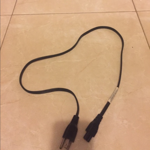 Laptop - Picture 8 of 8