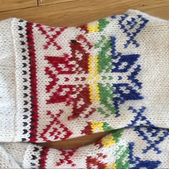 Scarf - Picture 2 of 3