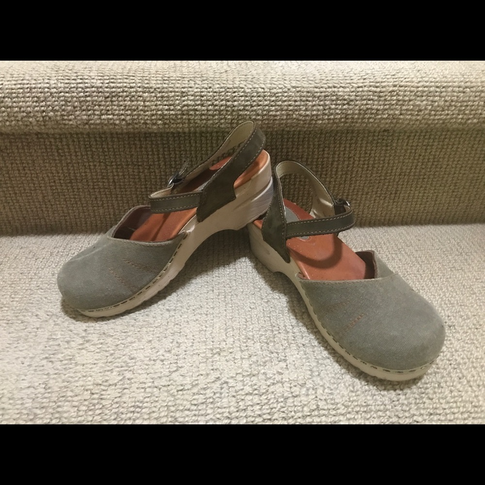 Dansko Mary Janes