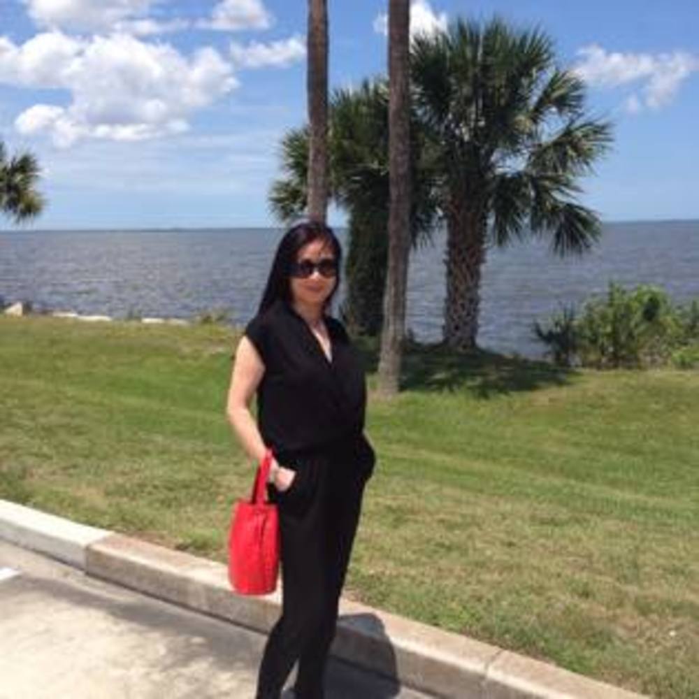 Meet your Posher, Ada