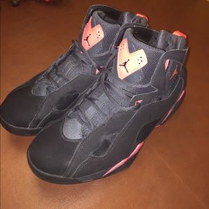 Air Jordan 7 Retro Shoes Black / Tour Red