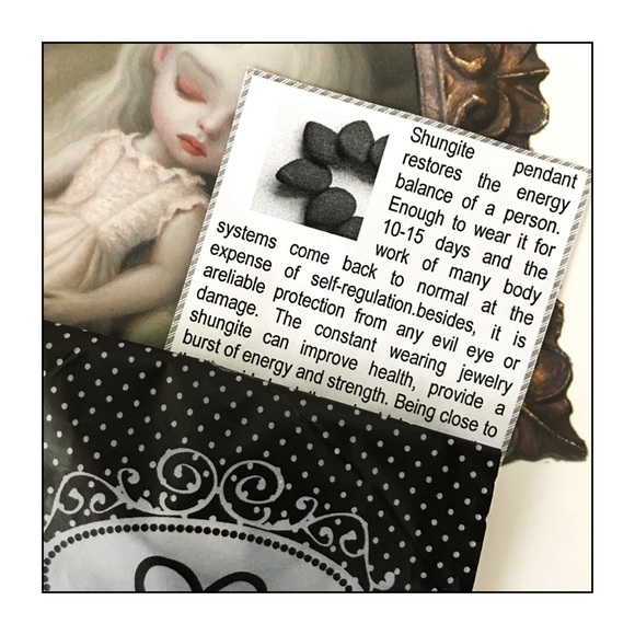 Shungite Tree Of Life Healing Pendant/Amulet - Picture 3 of 5