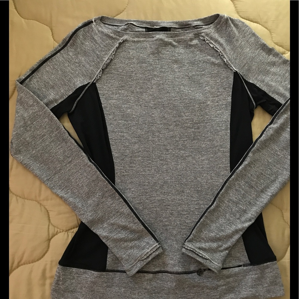 Lululemon Full Tilt LS Heather Coal Wee Stripe 8