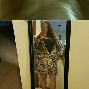 Pacific Rose , Long, beautiful button up jacket