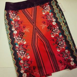 Bisou Bisou Red skirt