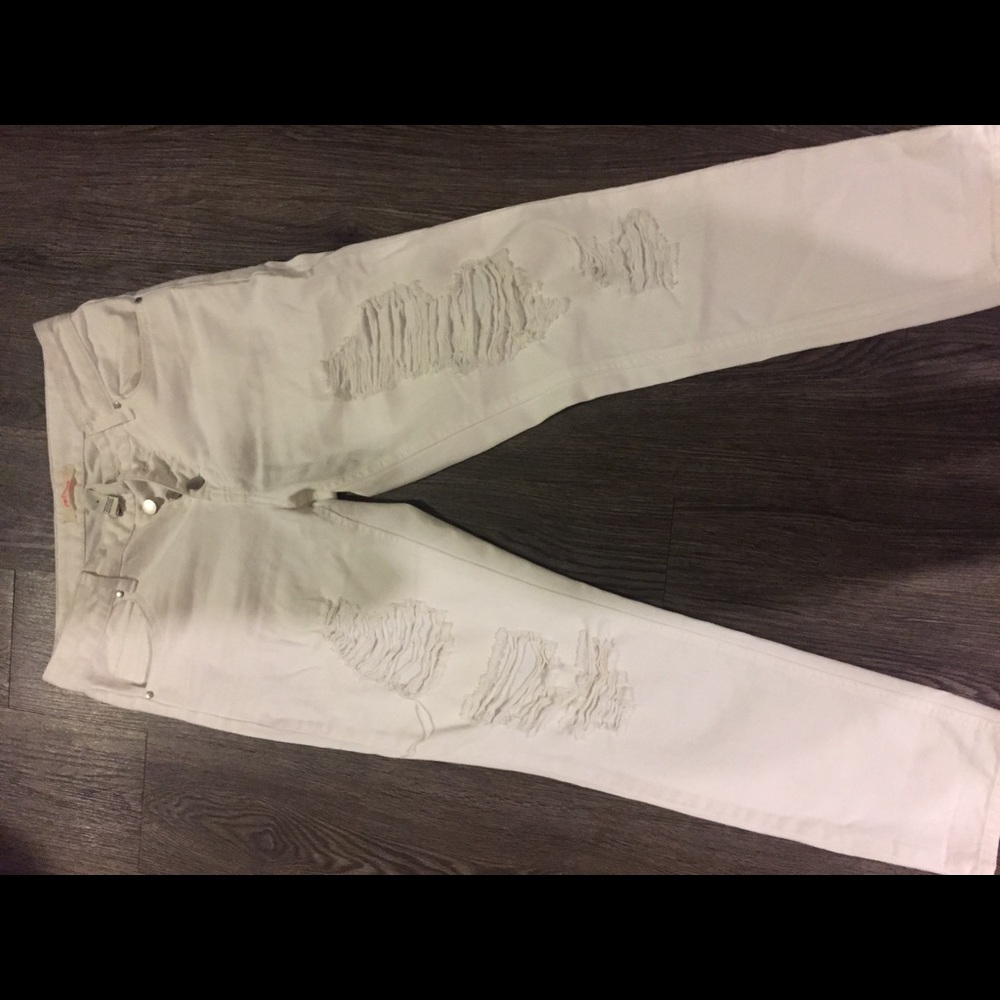Cutout jeans