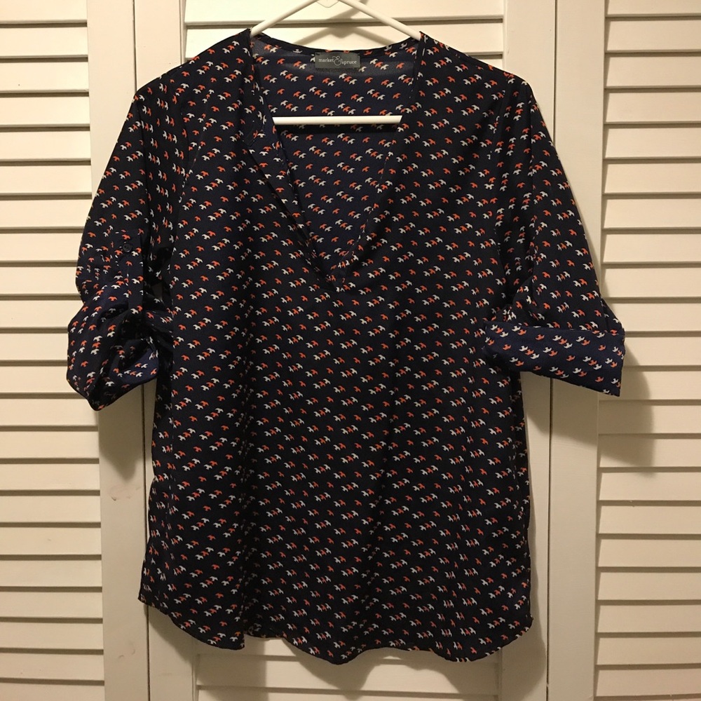 Market and Spruce split neck print blouse