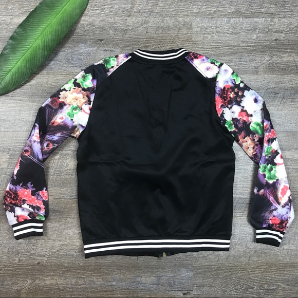 🔥Floral Sleeved Track Jacket - Picture 3 of 6