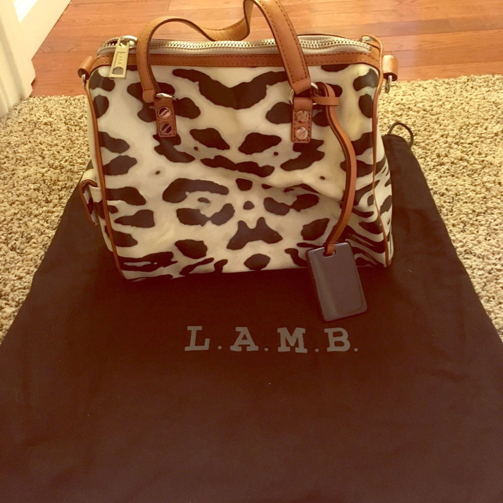 L.A.M.B Satchel ❤️