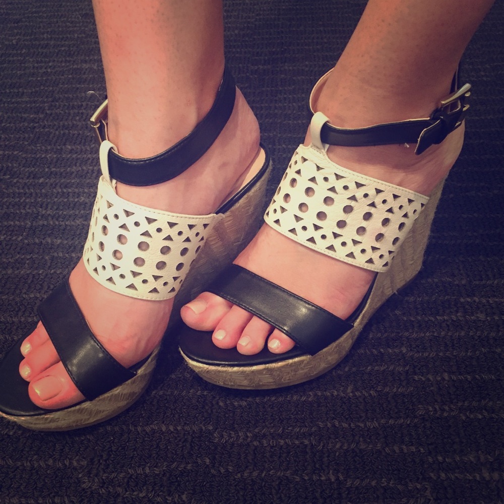 BCBGeneration wedges