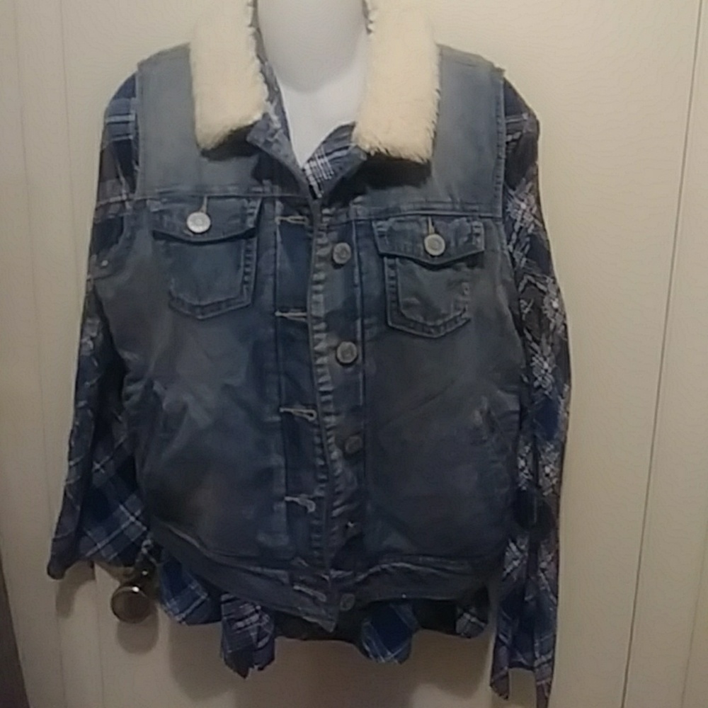 "CAT & JACK" GIRL'S FUZZY-LINED JEAN VEST SIXE XL