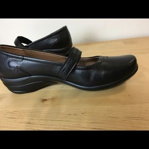 🌺 NEW Hotter Leather Mary Janes Size 6.5 🌺