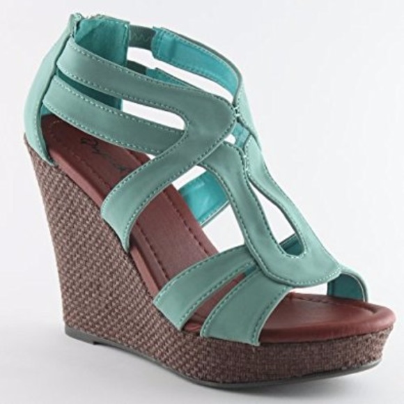 Kiss and Tell Lena Wedge - Picture 4 of 7