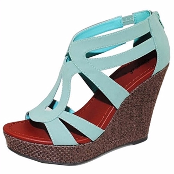 Kiss and Tell Lena Wedge - Picture 7 of 7