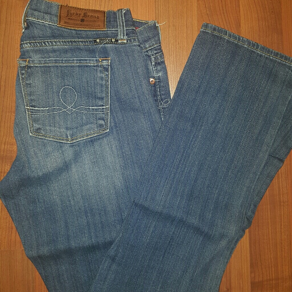 Jeans