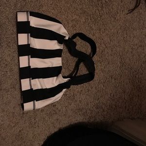 Lululemon black and white sports bra