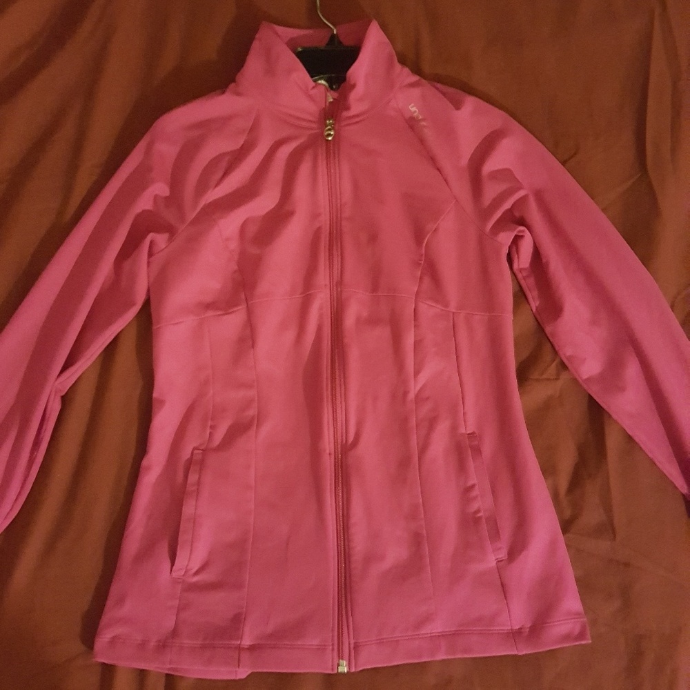 Under Armour Semi-Fitted Active/Workout Jacket