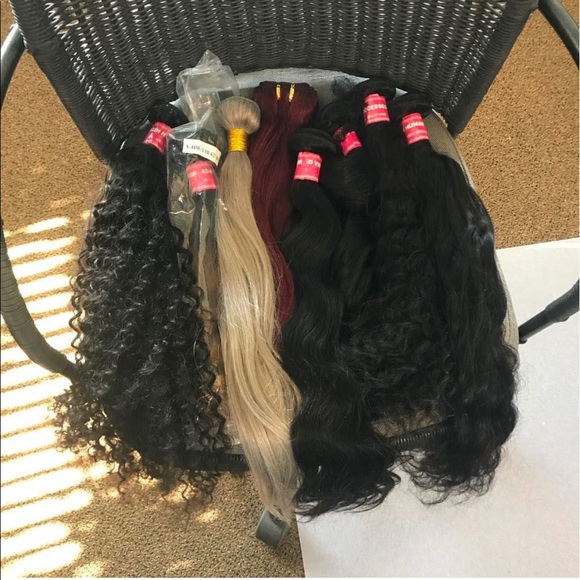 Human hair bundles and FRONTALS