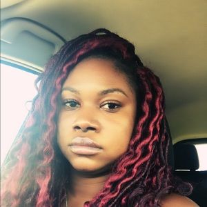 Meet your Posher, Amber