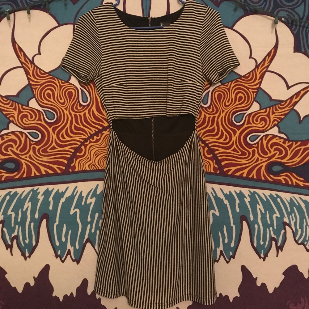 Open Belly Striped Body-Con