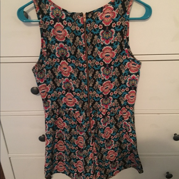 Floral Romper - Picture 2 of 2