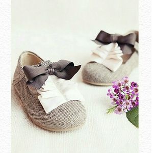 NEW!! Joyfolie/Harlow in brown shoes