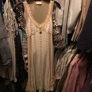 Beautiful cream and white shirt passion sundress!