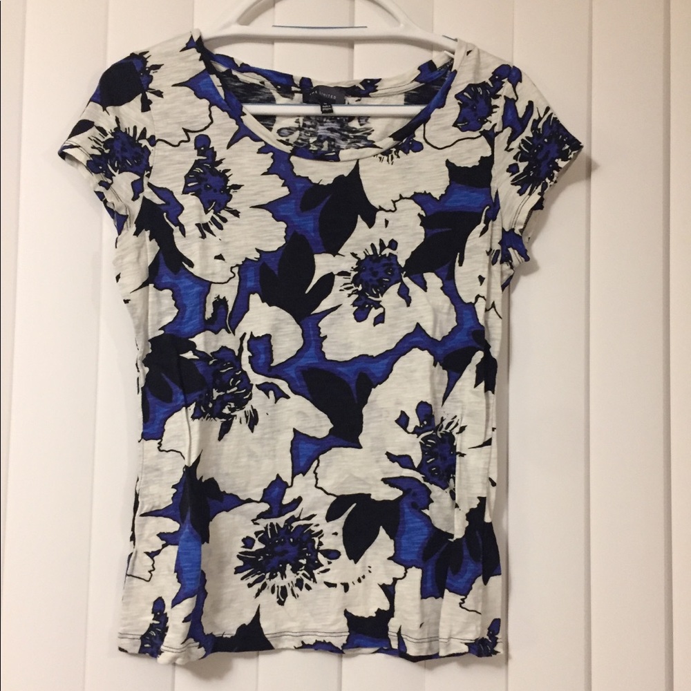 Floral tee