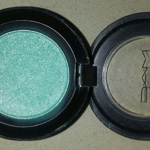 Mac Eyeshadow in Aquadisiac