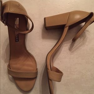 Audrey Brooke nude shoes