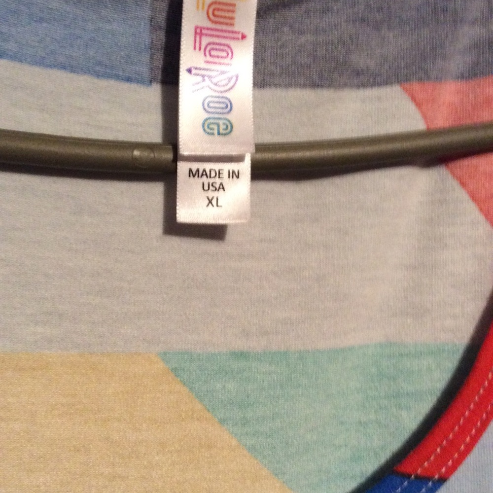 Perfect Tee - Picture 2 of 3