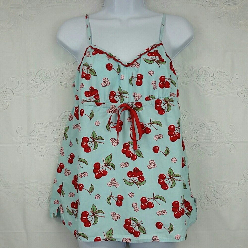 Nick & Nora Cherry Fruit M Sleepwear Pajama Top