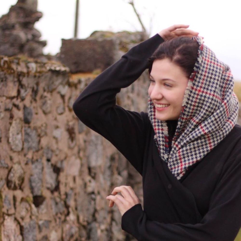 Meet your Posher, Olivia