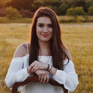 Meet your Posher, Sara