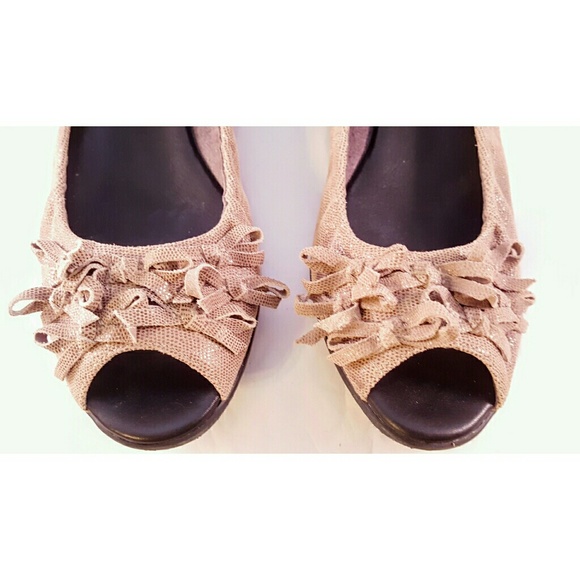 THE FLEXX Peep Toe Ballet Flats Tan - Picture 4 of 8