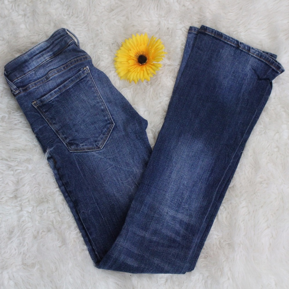 🌻 H&M BOOTCUT JEANS 🌻