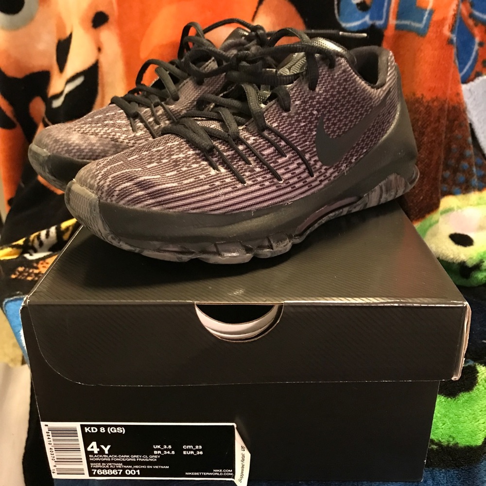 Kd 8 size 4